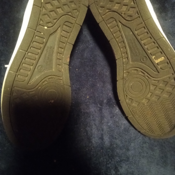 Hello Kitty shoes - Picture 4 of 4